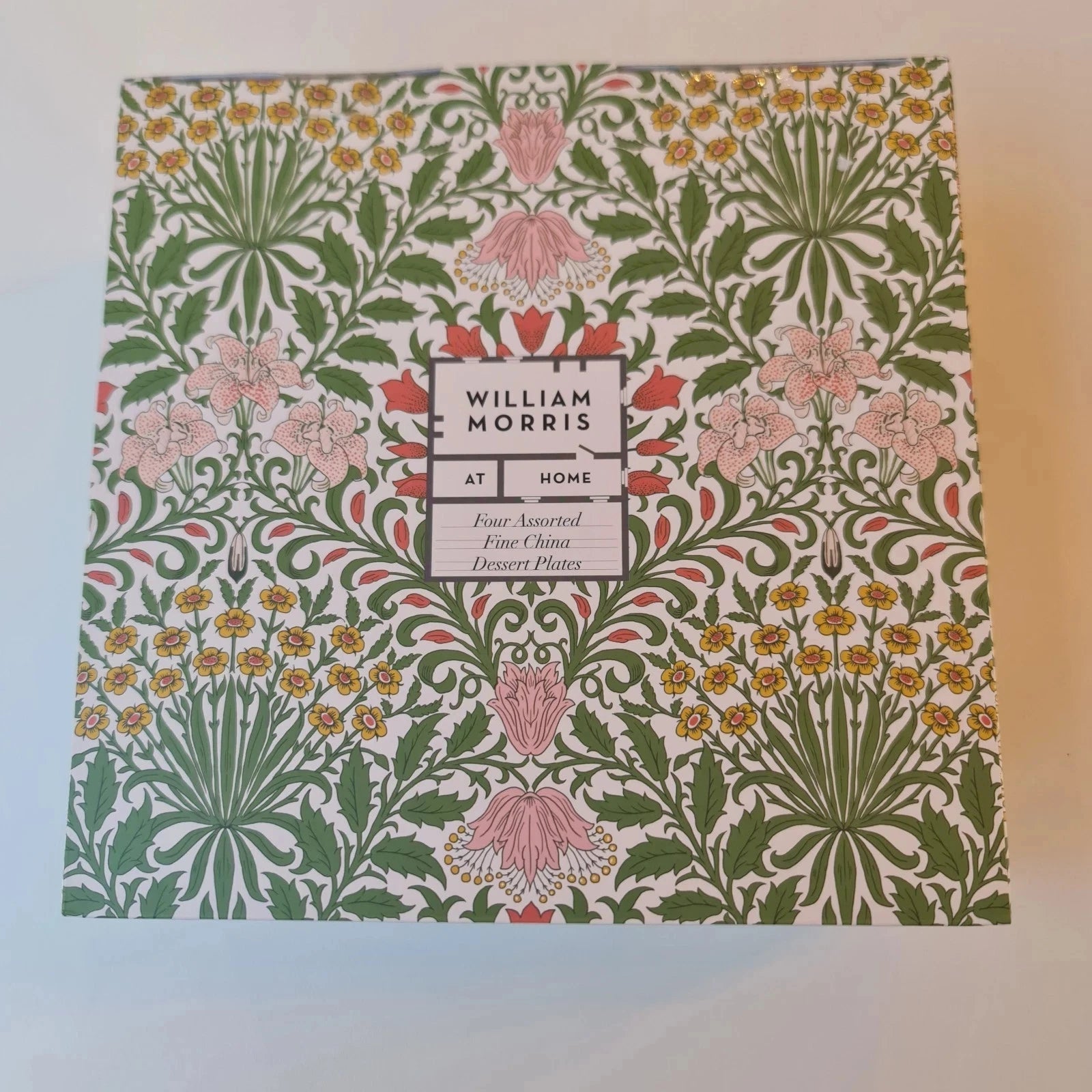 NEW William Morris Set Of 4 Dessert Plates Set Green White Pink Floral - Helsby Vintage